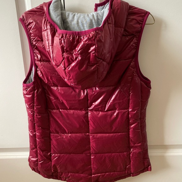 TANGERINE | Burgundy Puffer Jacket with Hood (NEW) - Picture 2 of 5